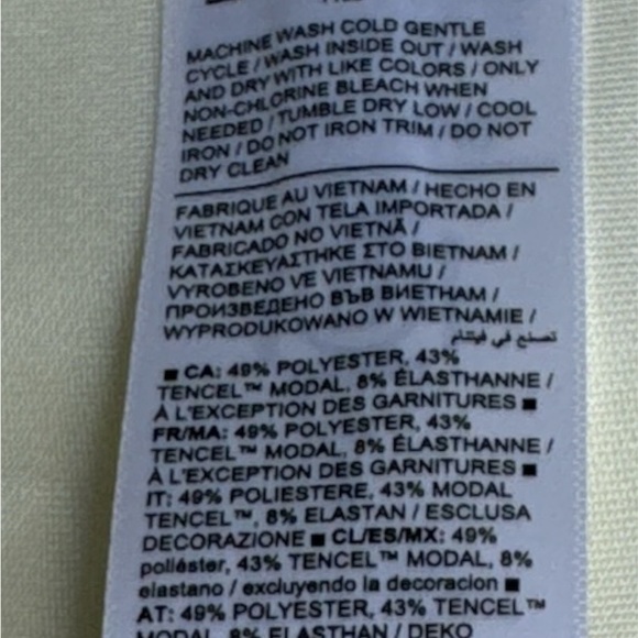 Athleta Seasoft 1/4 Zip Women’s Pull-Over Magnolia White Size S/P - Picture 11 of 12